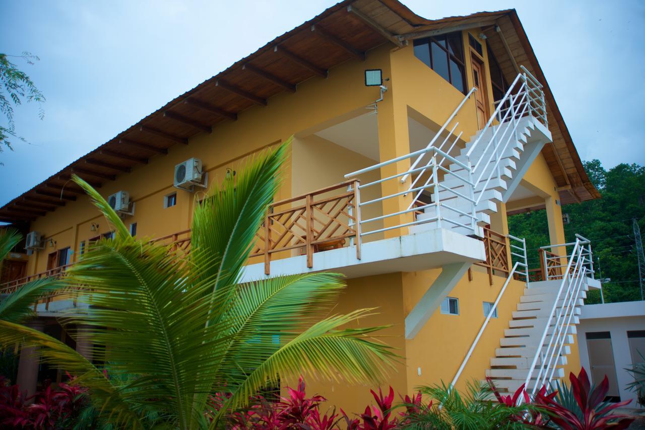 Hotel Soberao Esmeraldas Exterior foto